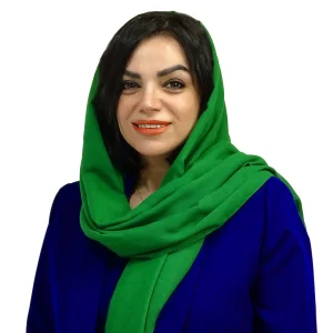 خانم کثیری مسئول دفتر آکادمی پاکروپارت